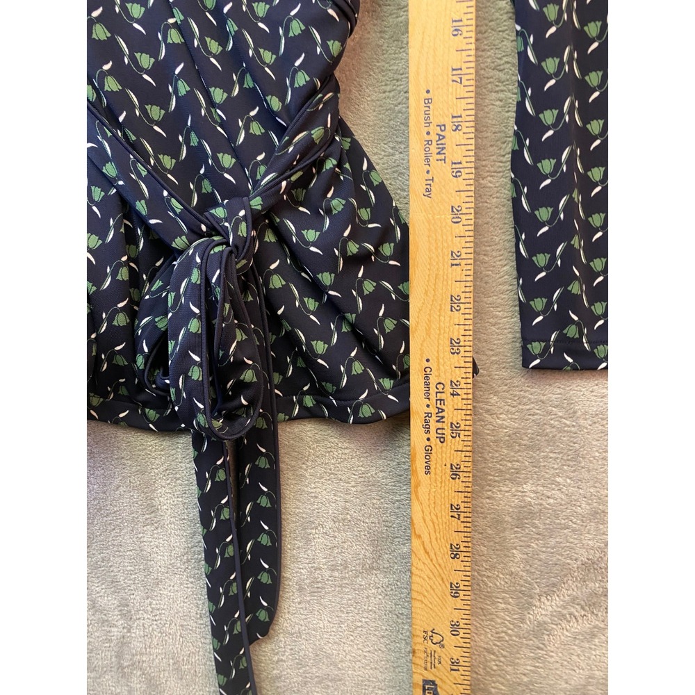 Ann Taylor Navy Blue Green Floral Tulip Faux Wrap Tie Waist Top Blouse Size S - Picture 3 of 5